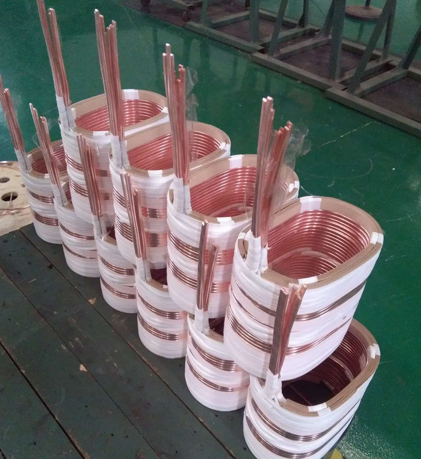 35kV Oil-immersed furnace transformers with copper core.